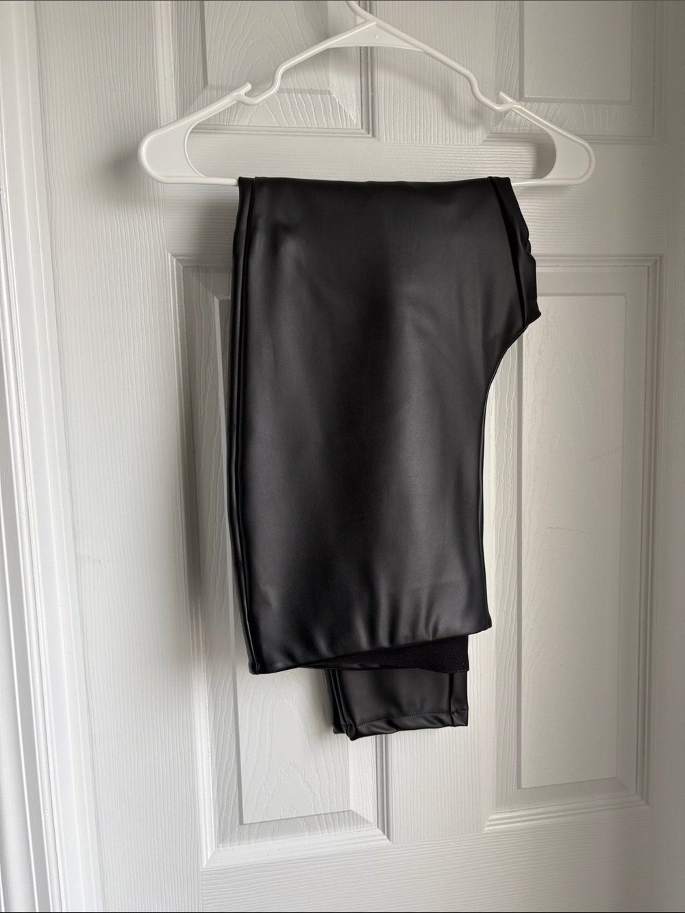 NWOT a new day Black Skinny Leggings